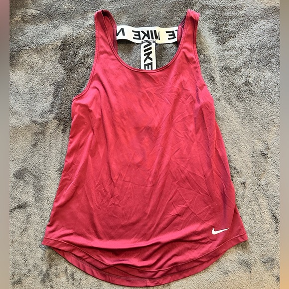 Nike Tops - Nike dri-fit tank top
